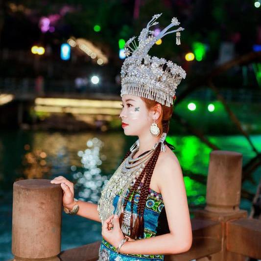 燚佳人💕其乐容容