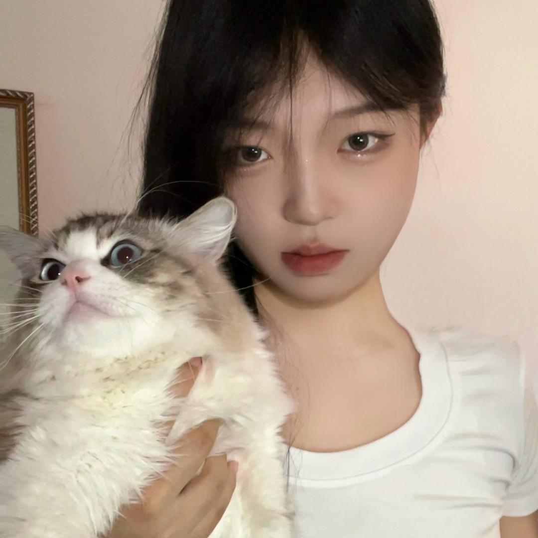 吴卓凝.