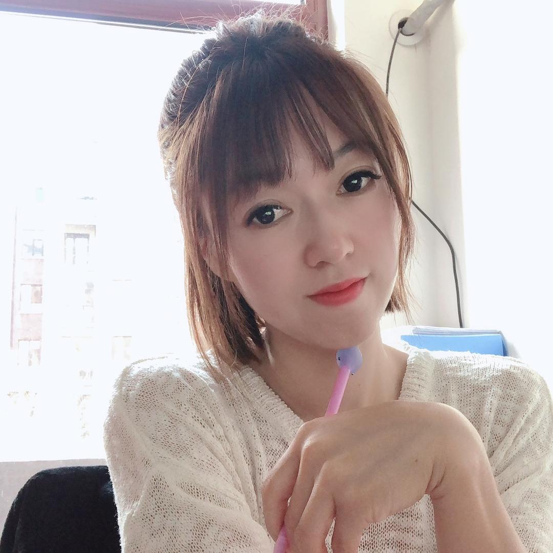 亚平贝贝吖