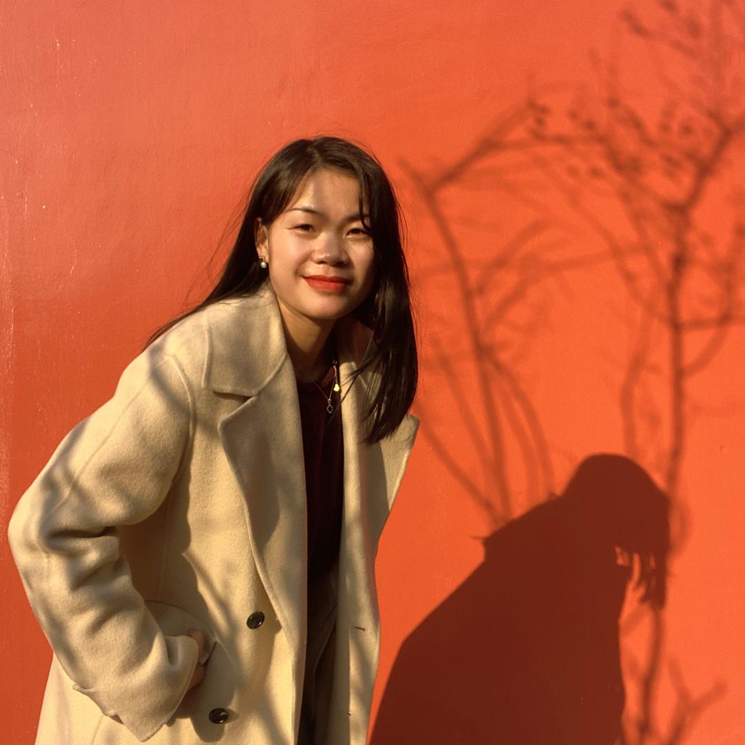 是小周