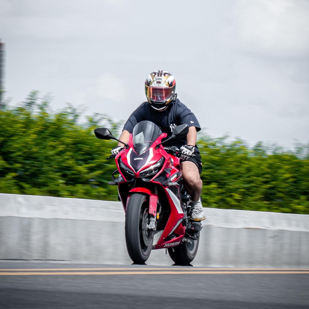 得吉利头盔镜片