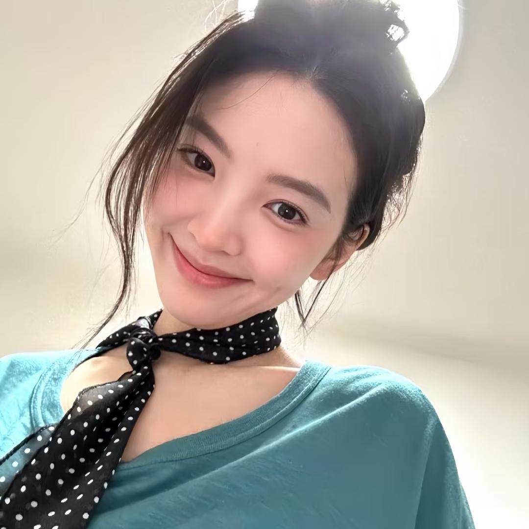 七七饱.