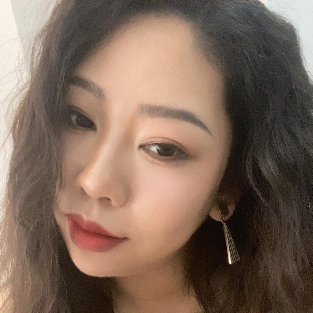 翁小姐呀