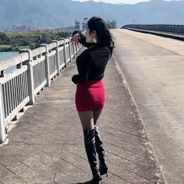 四小姐