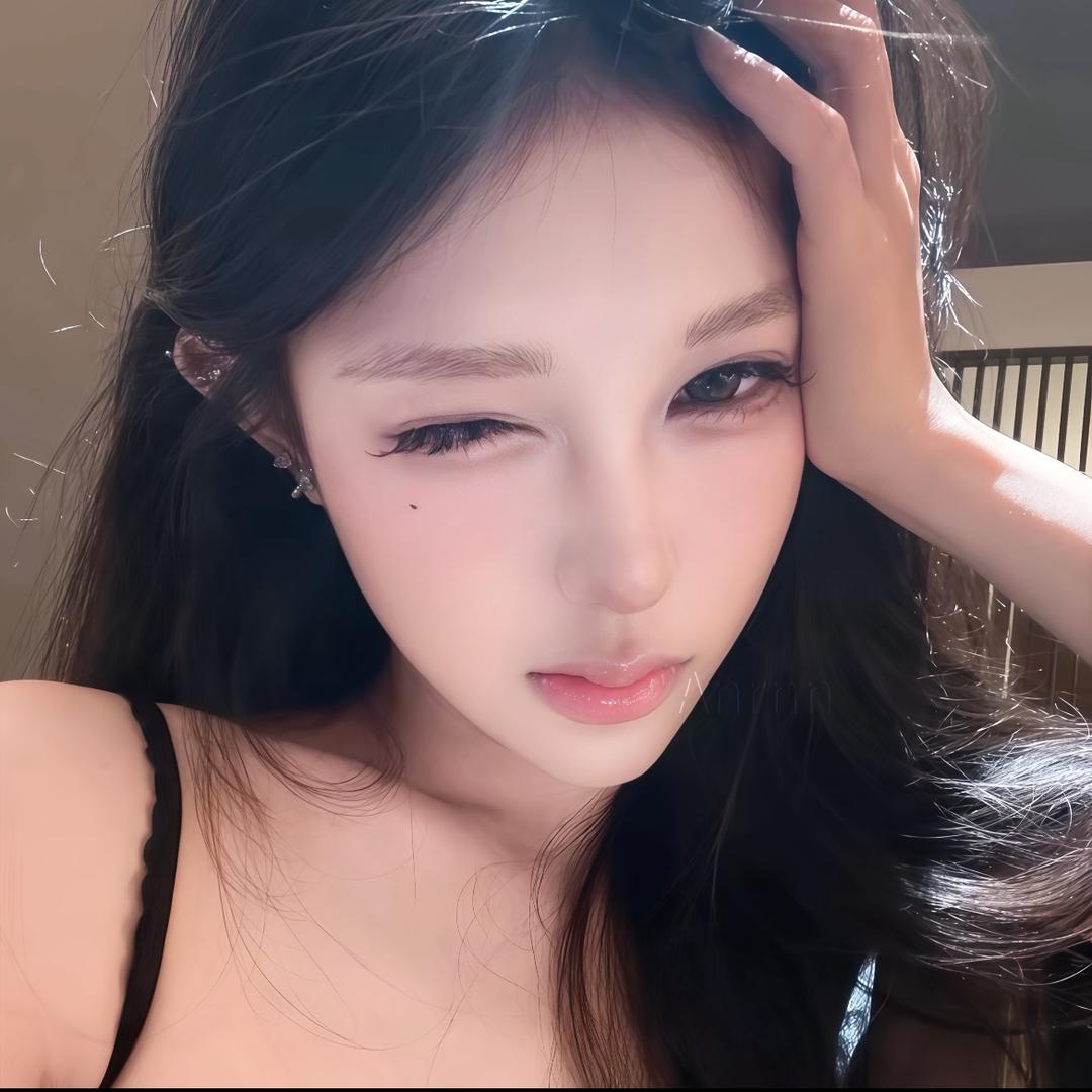 悠 悠.
