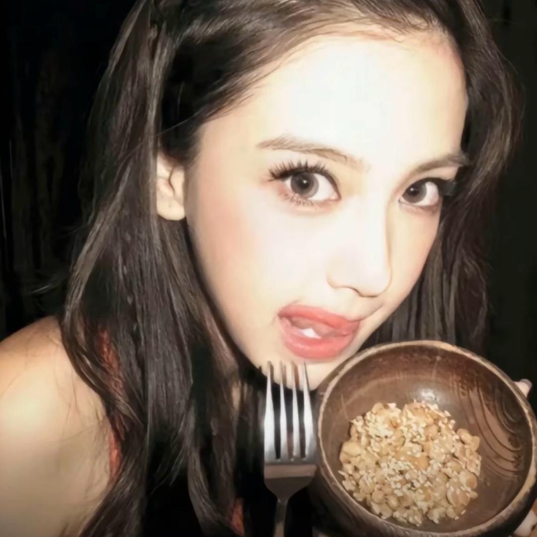 白白菜脑袋⌯>ᴗo⌯ಣ