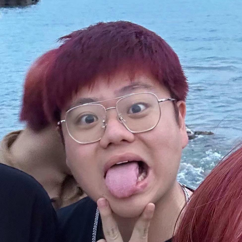 谢大微（百万女装版）@抖音