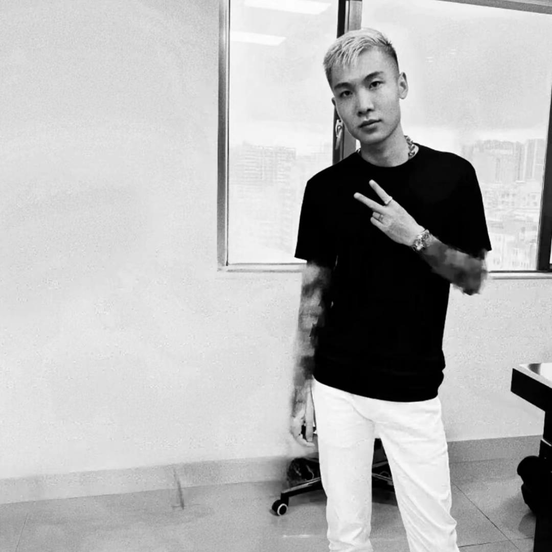 A-7国际装（轻奢）