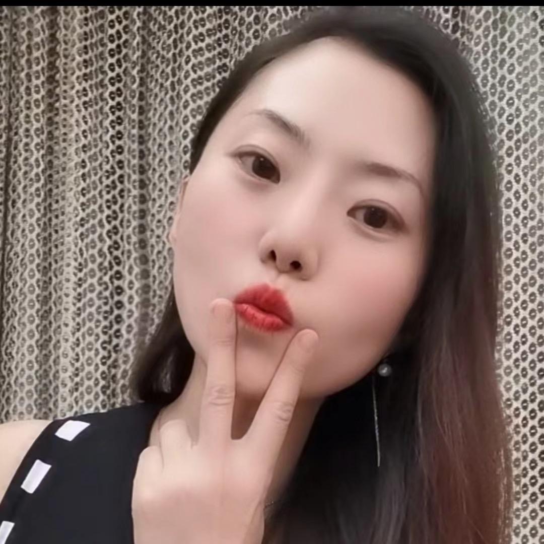 👑小黄同学