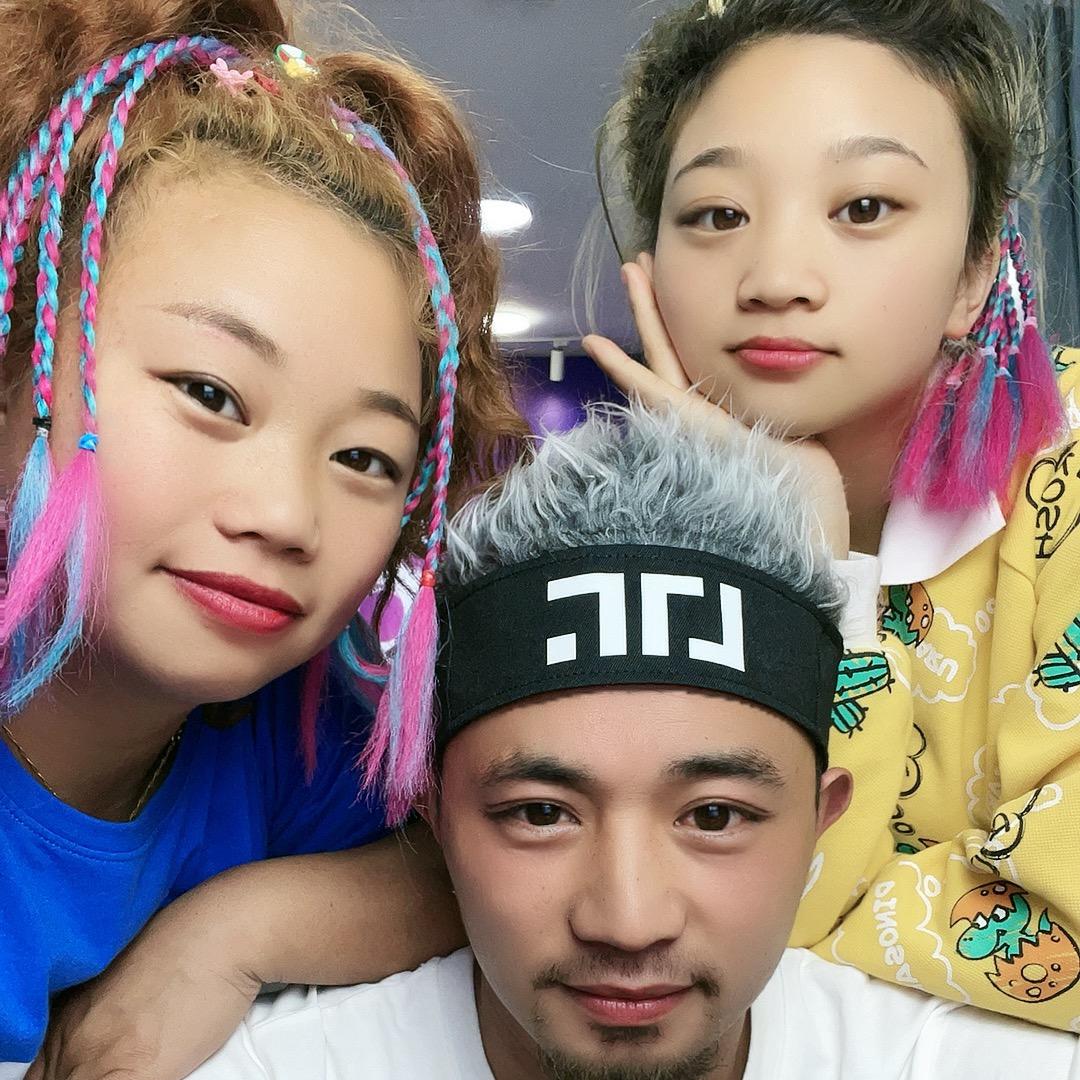 二哥(義羲)