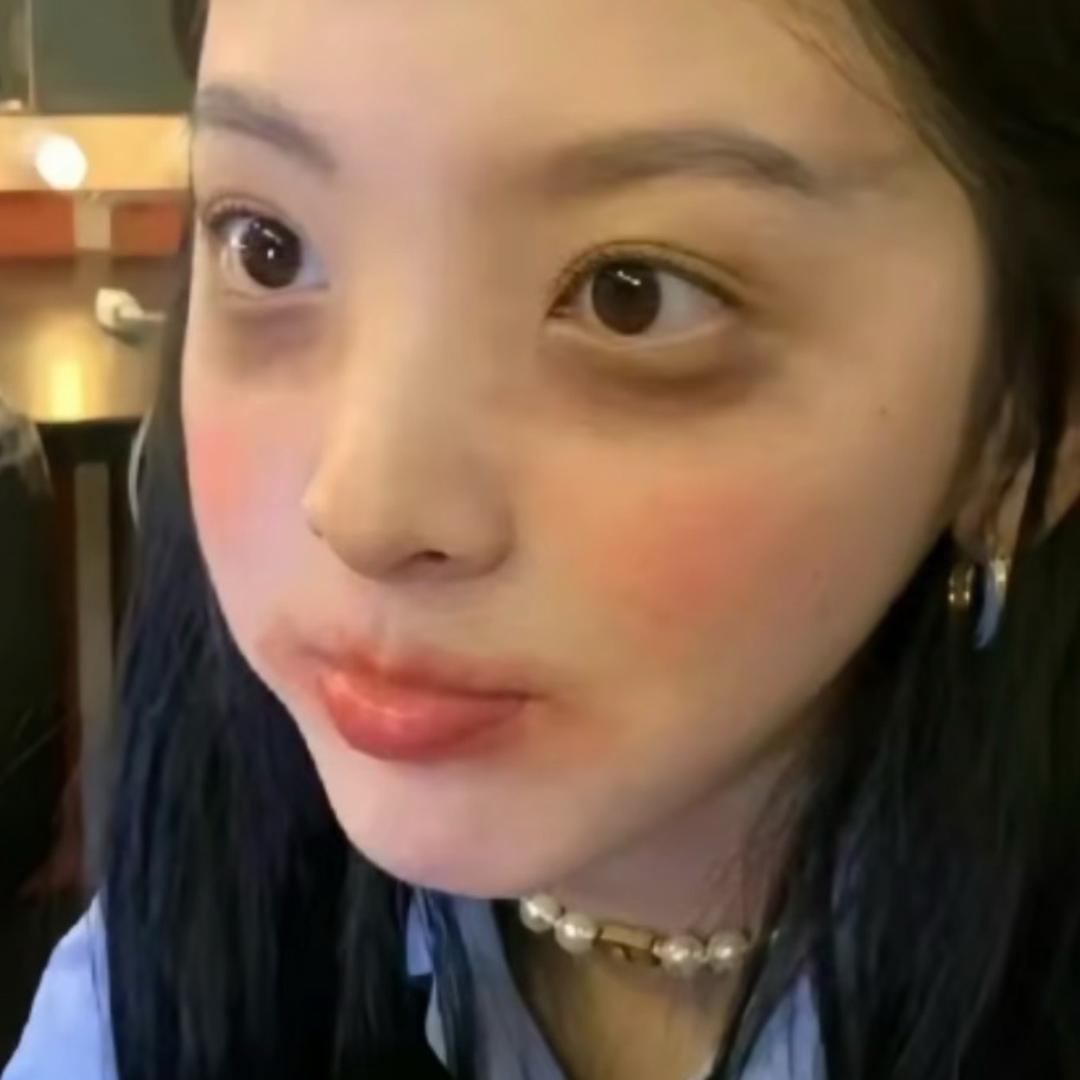 愛🦋迎着阳光盛大逃亡远处传来风笛