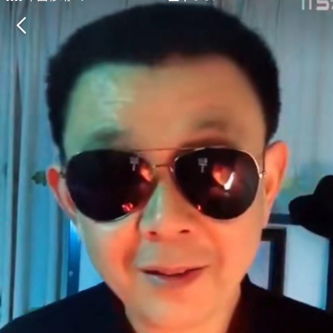 万大哥喜欢跳舞