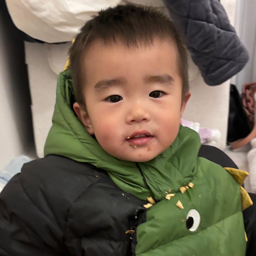 小团团Lo1