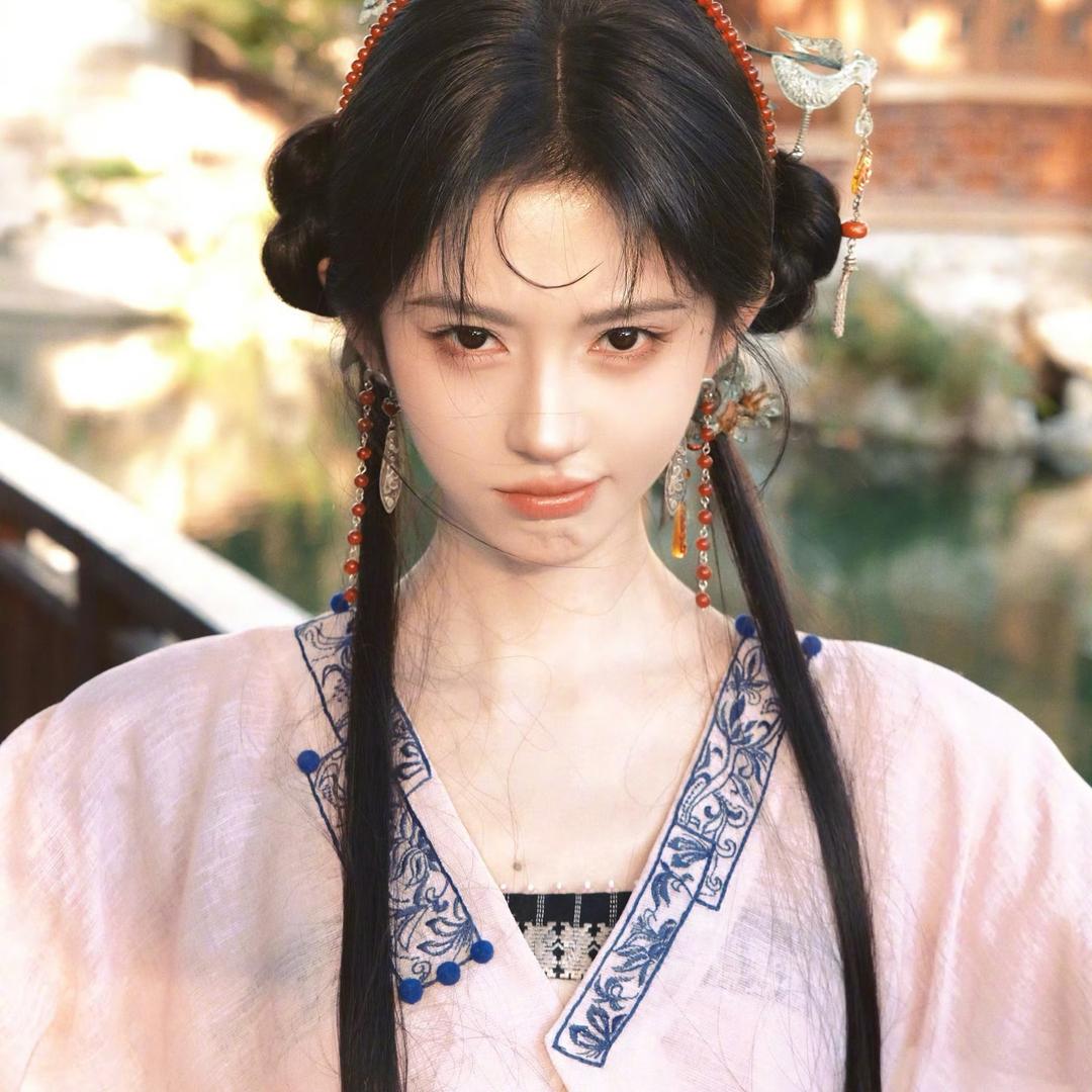 鞠婧祎的老婆
