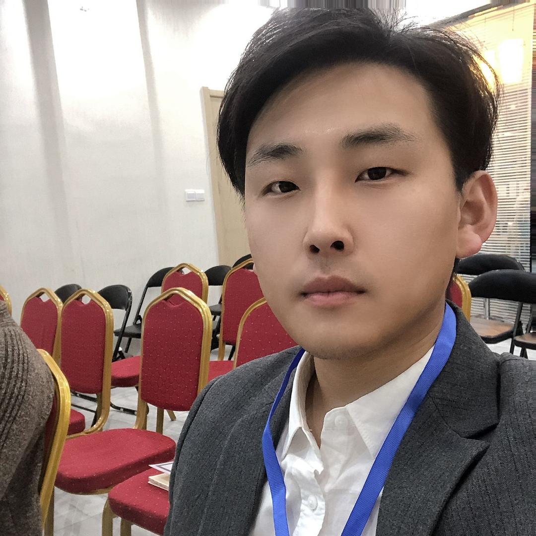 张黄专业烫发阿磊