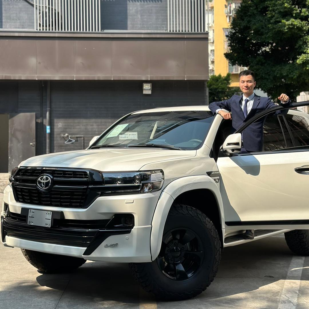 村长。众兴行汽车