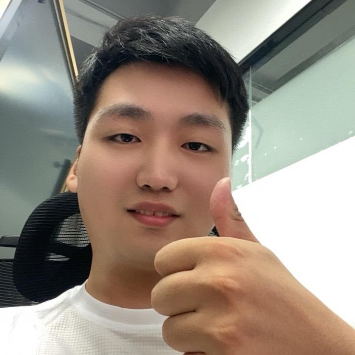 顺顺在卖鞋