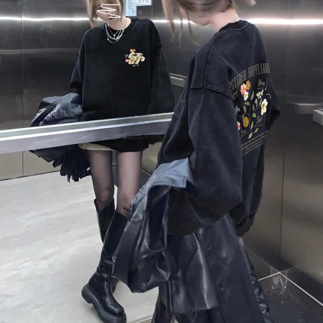 简约潮牌女装工厂店