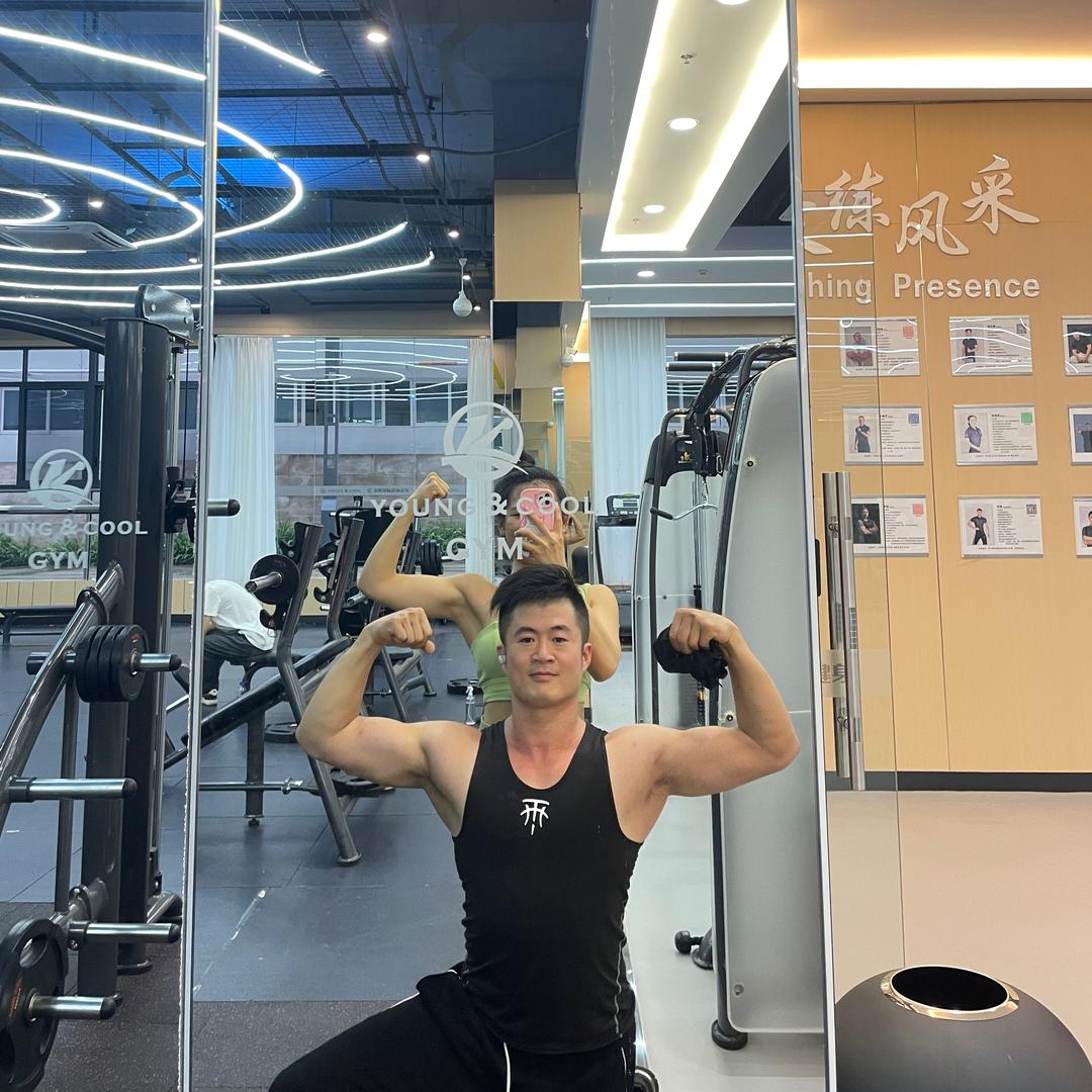 小姬的🦖暴龙兽