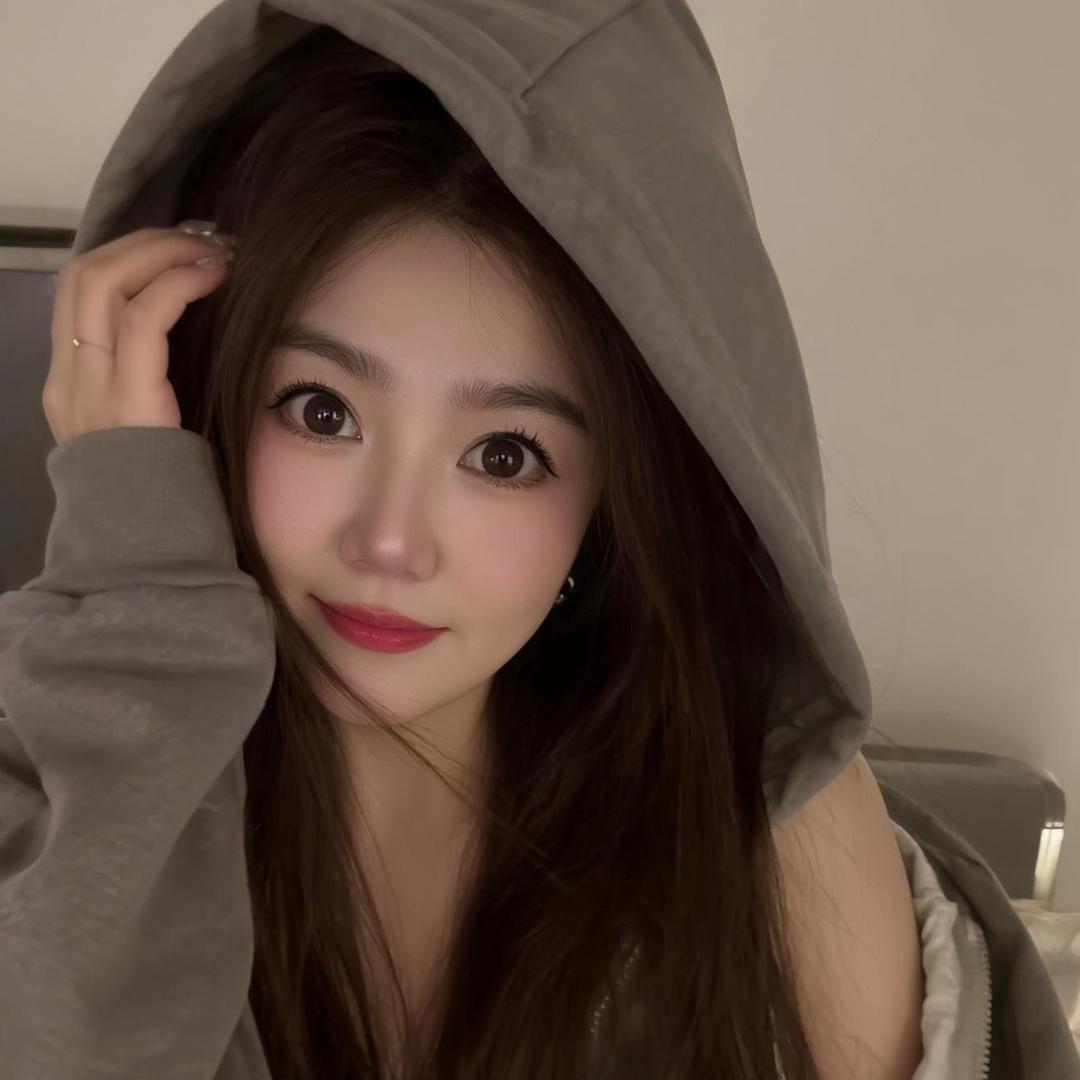 💋王一诺🍬