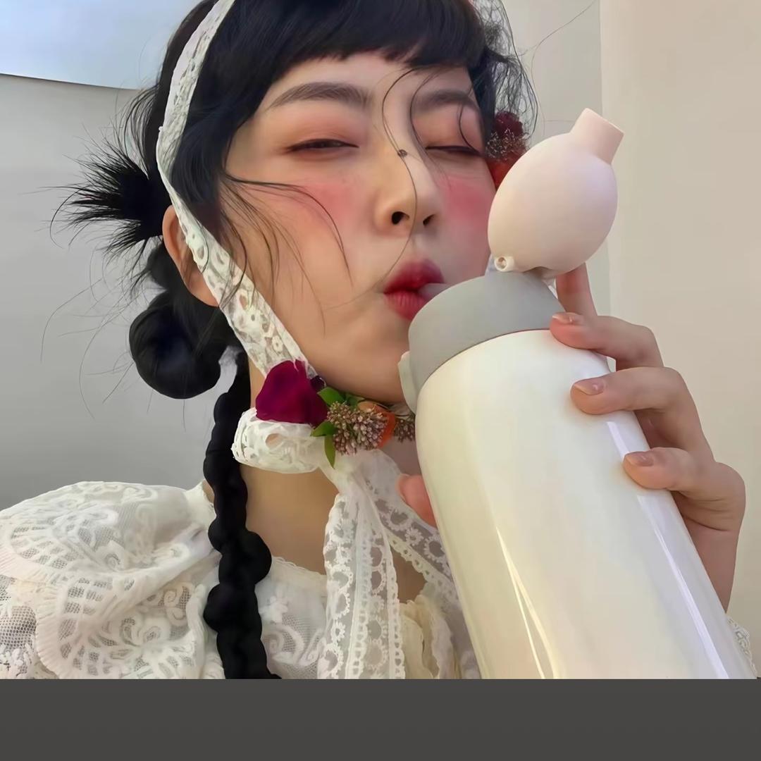 大脸露🏄‍♀️