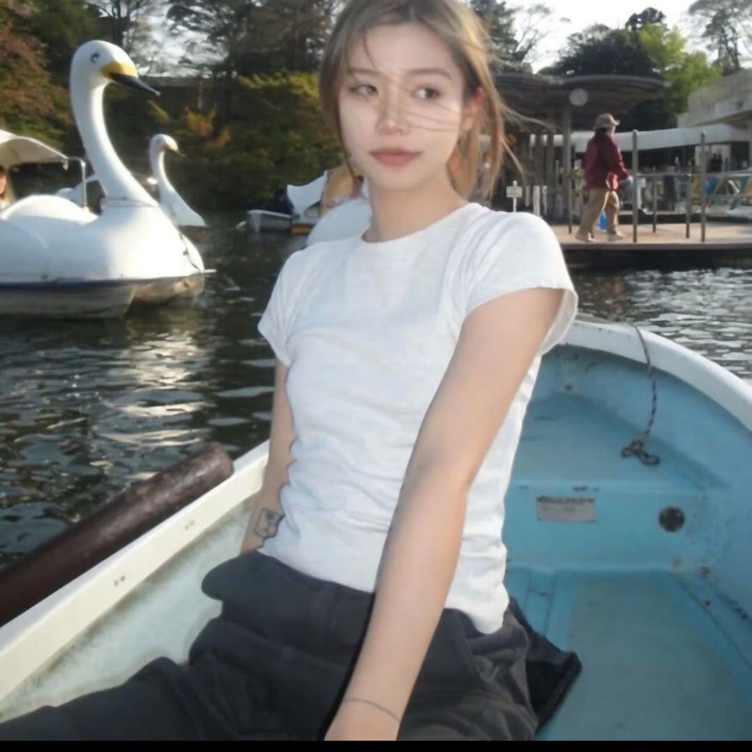 咔咔.