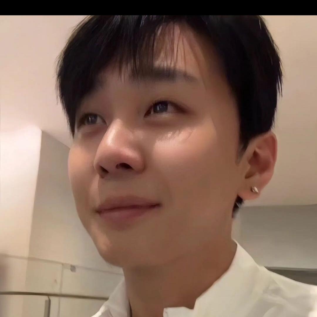 宇航员🧑‍🚀