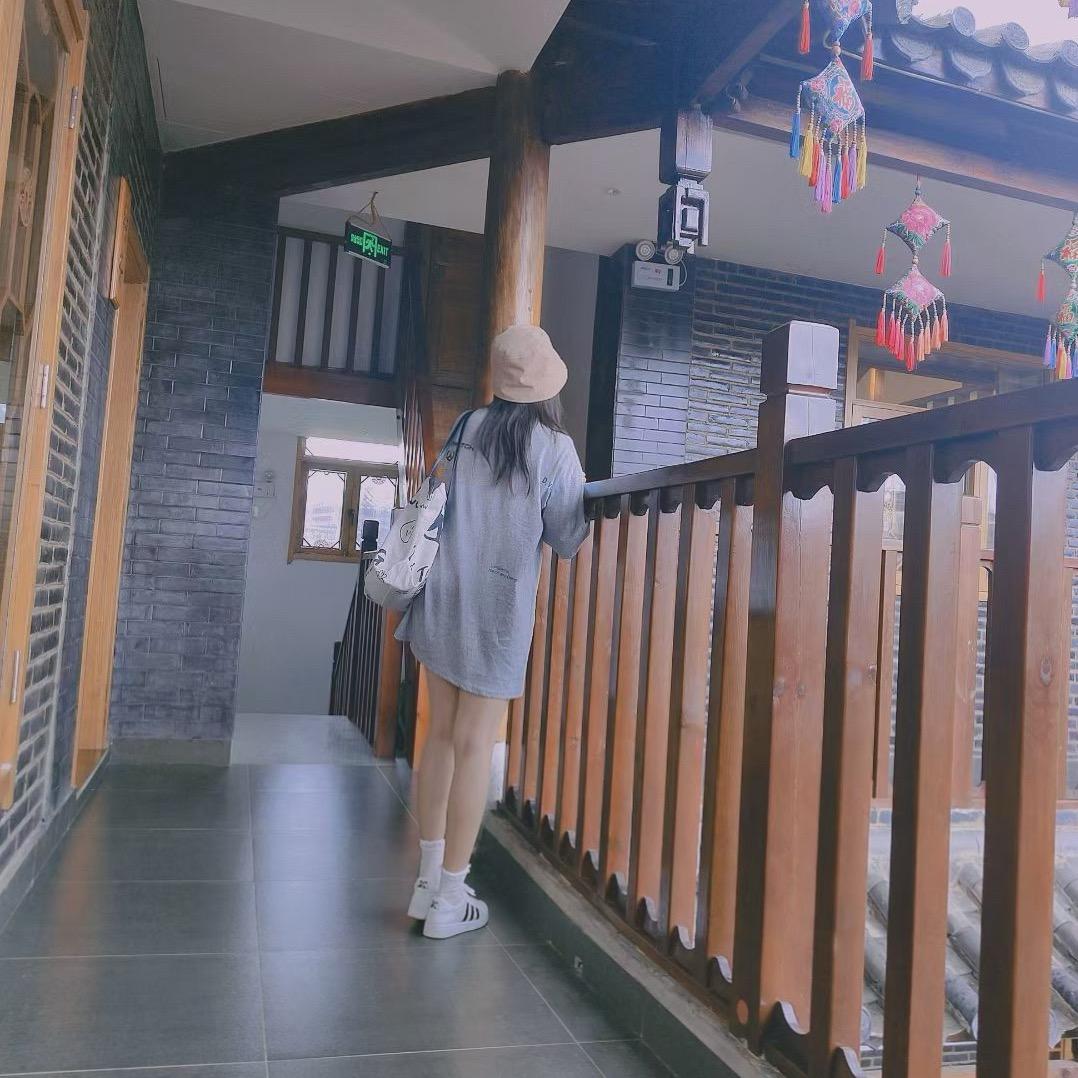 @YL·ᰔᩚ 👩🏻