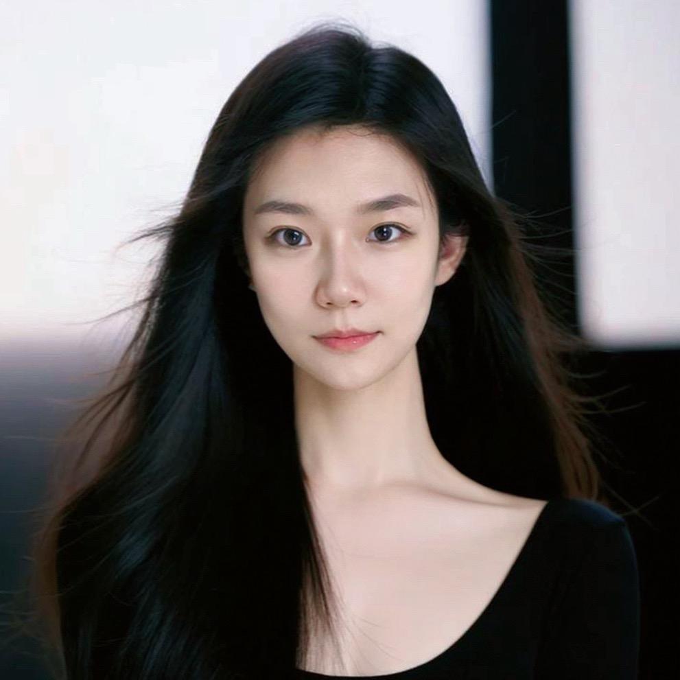 钢琴师姐西子Roisin