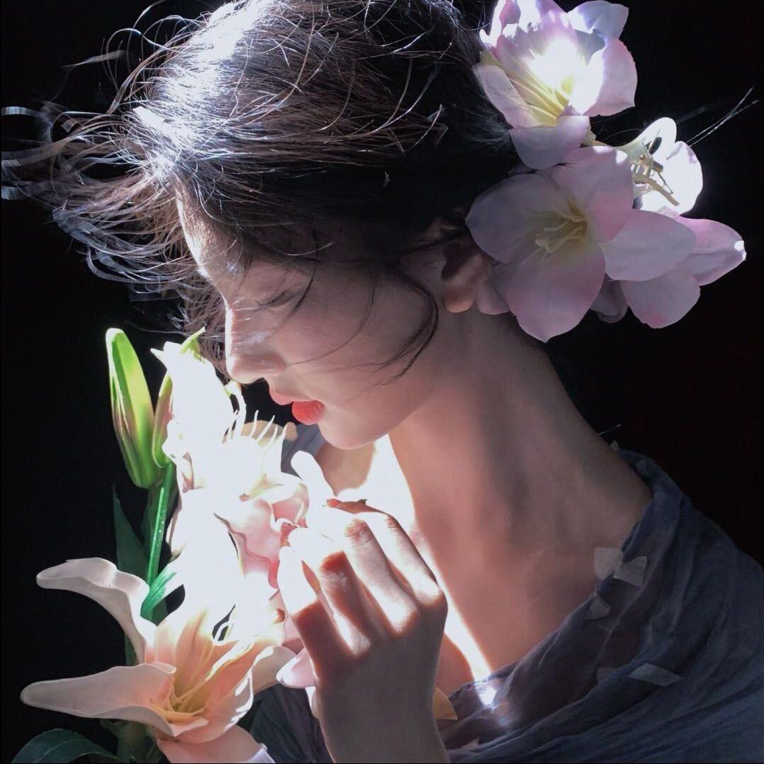 弹指间美甲美睫