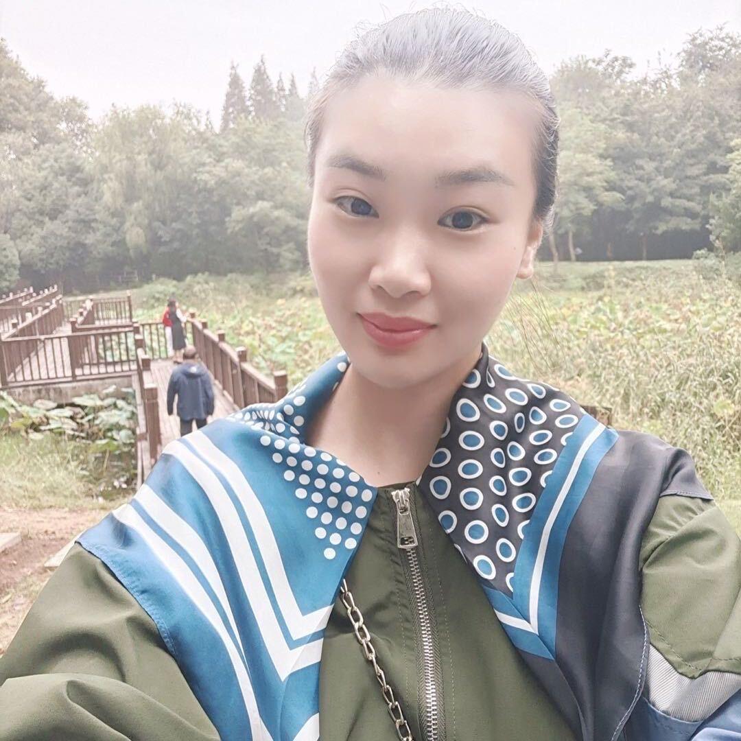 广州予美修化妆品批发