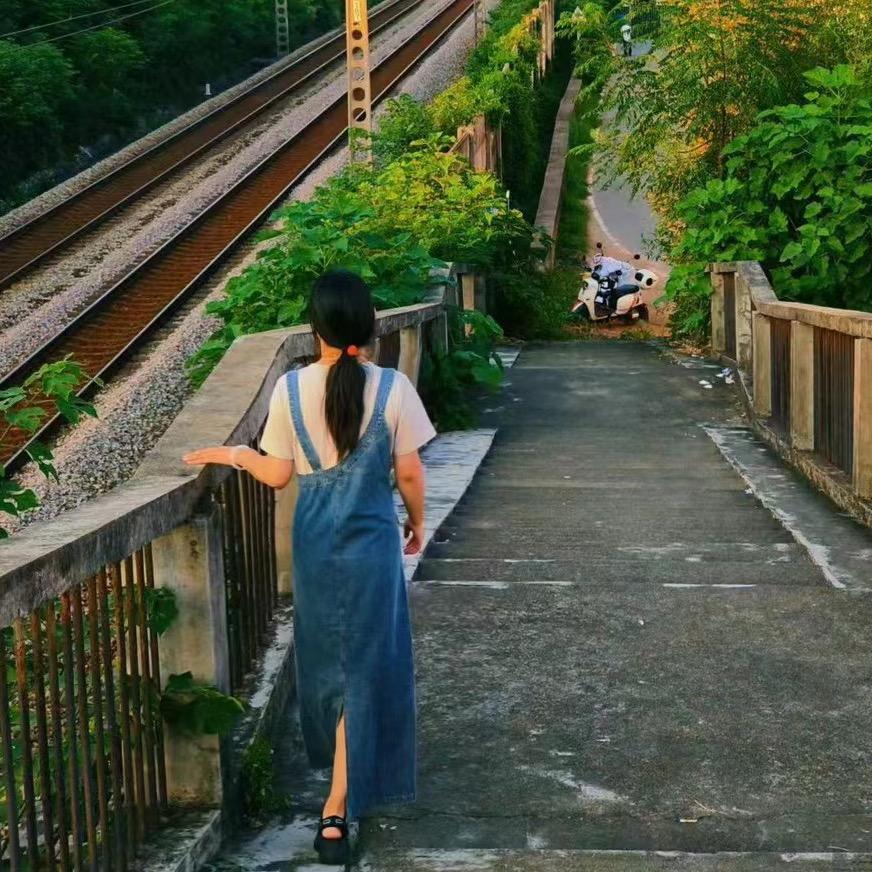 Dummer. ”浅时光