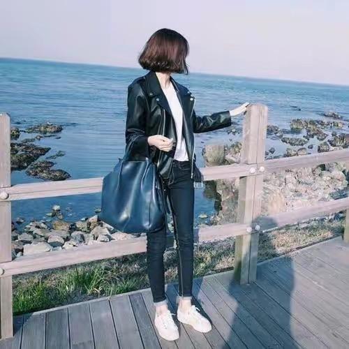 哈丽服装～互
