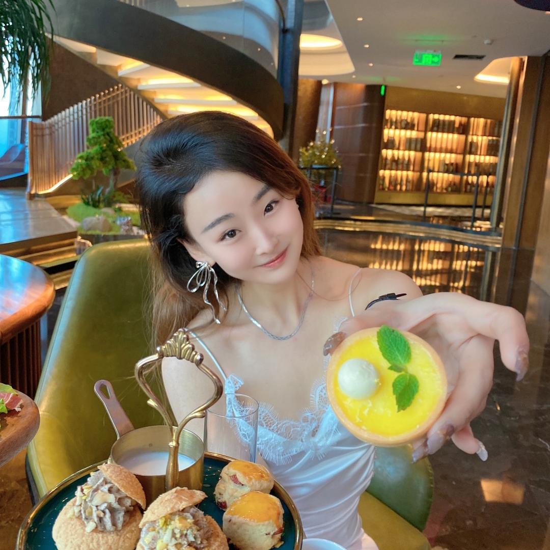 夏雨荷妹妹