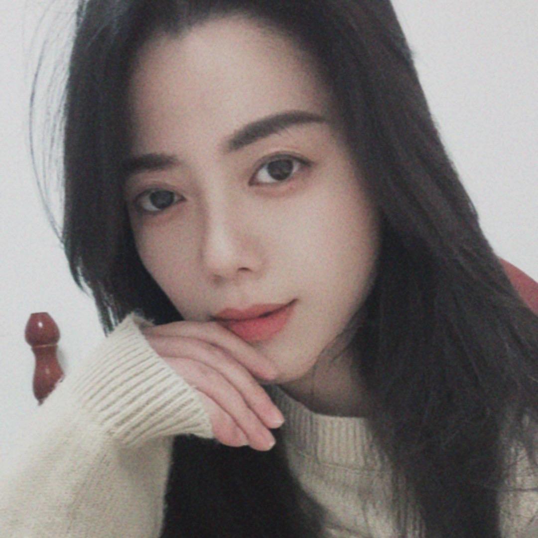 霞儿@