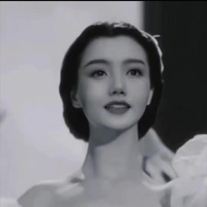 江南烟雨人