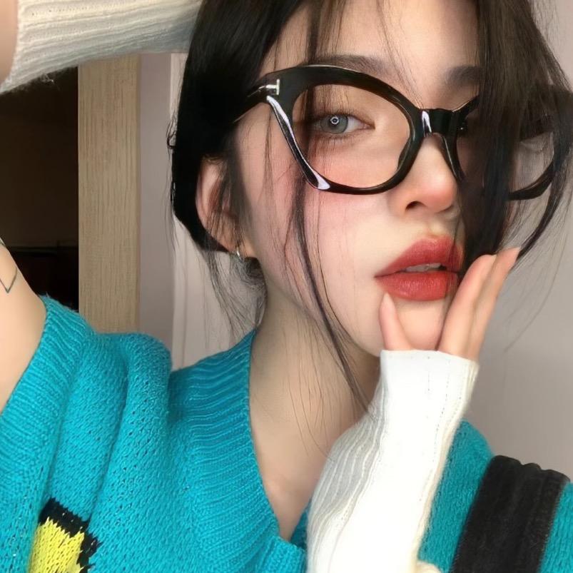 -两个世界的朋友🧸