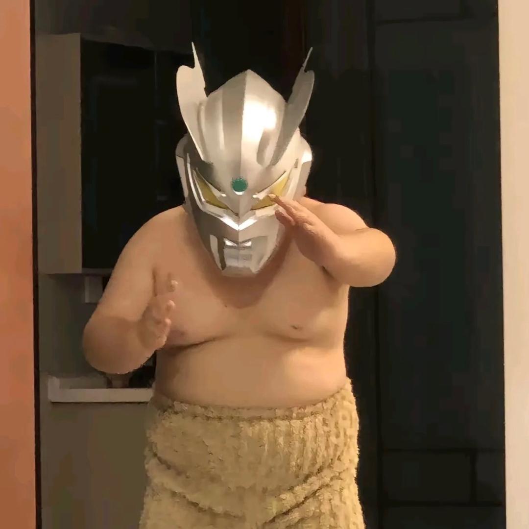 .👑.
