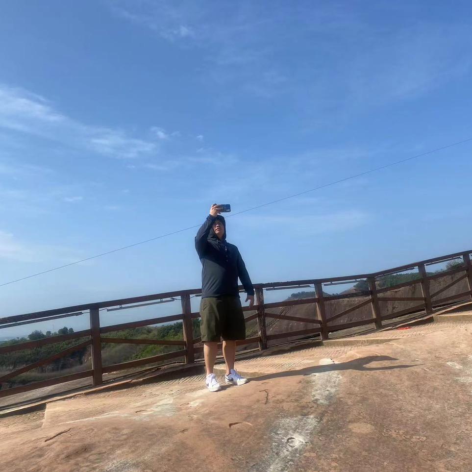 、Guo