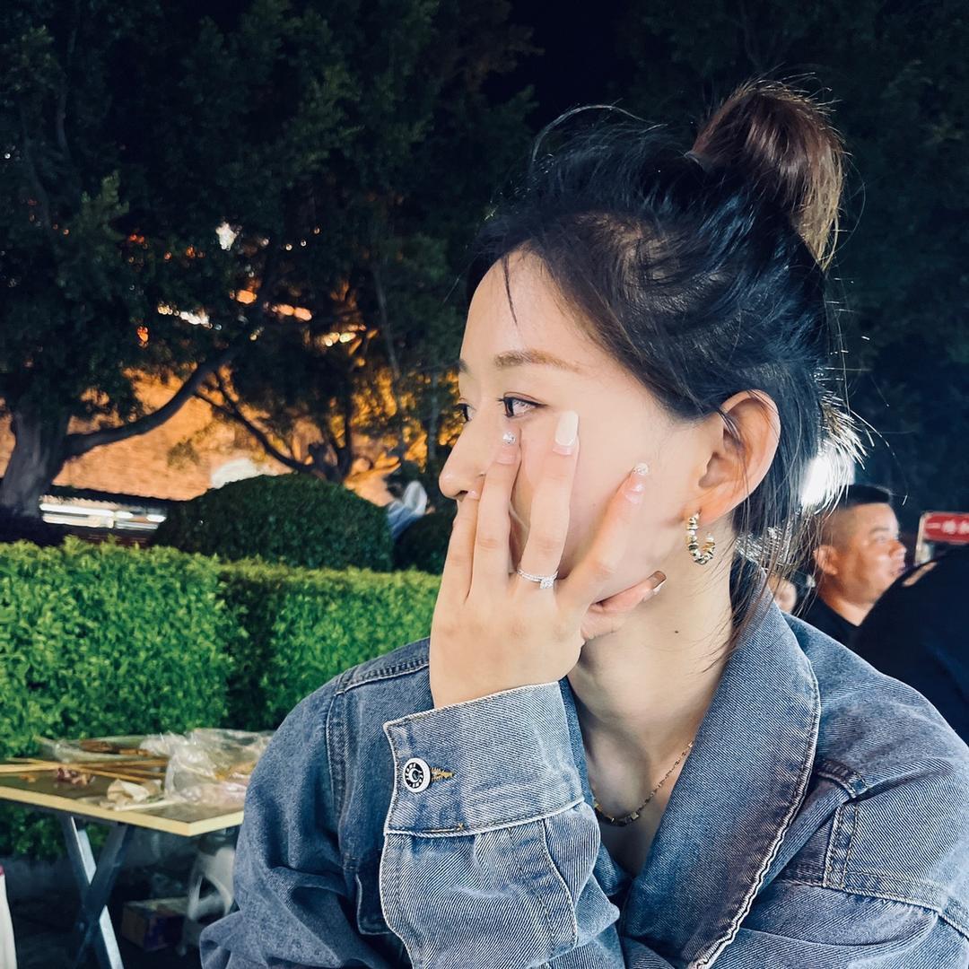 夕南的穿搭（授权直播号）