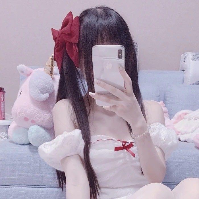 漠然浅笑