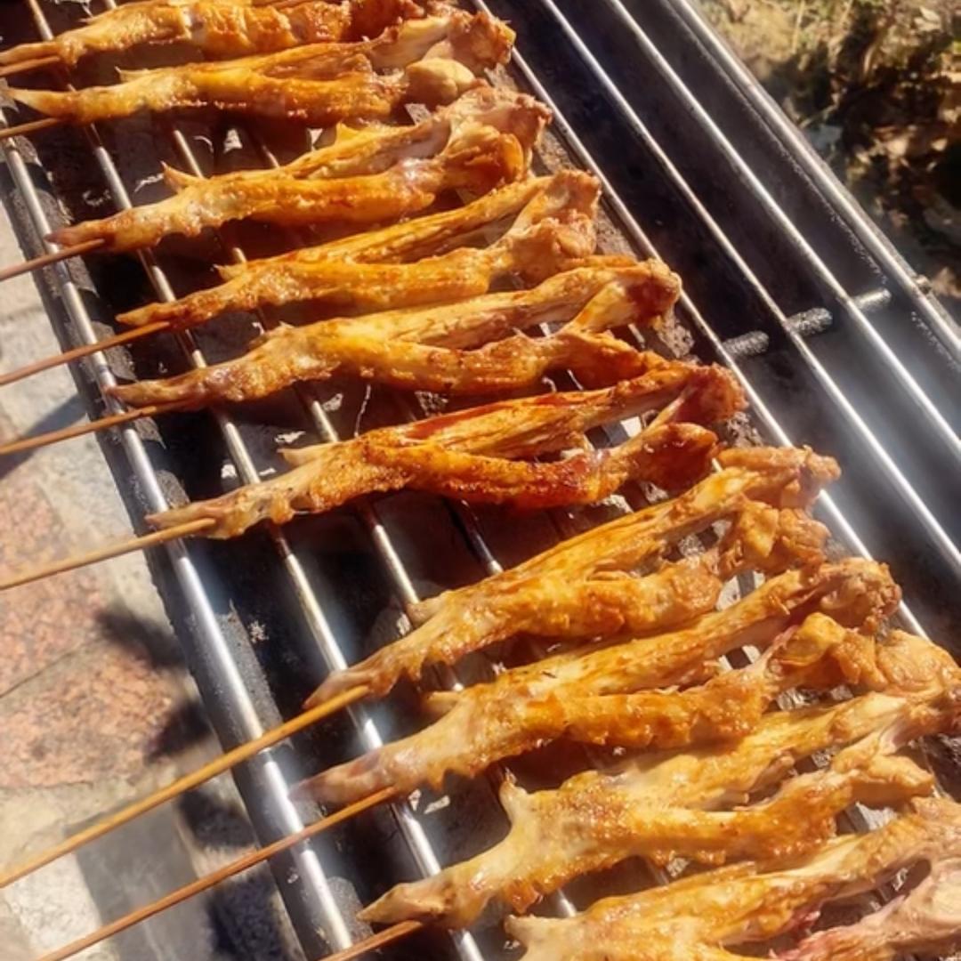 杭州“小满全翅”烤串店