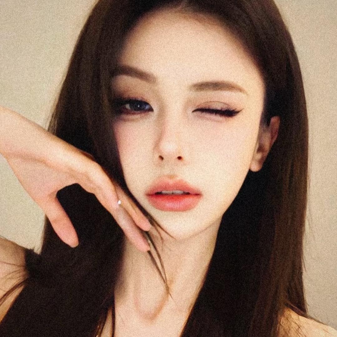 双下巴真可爱-