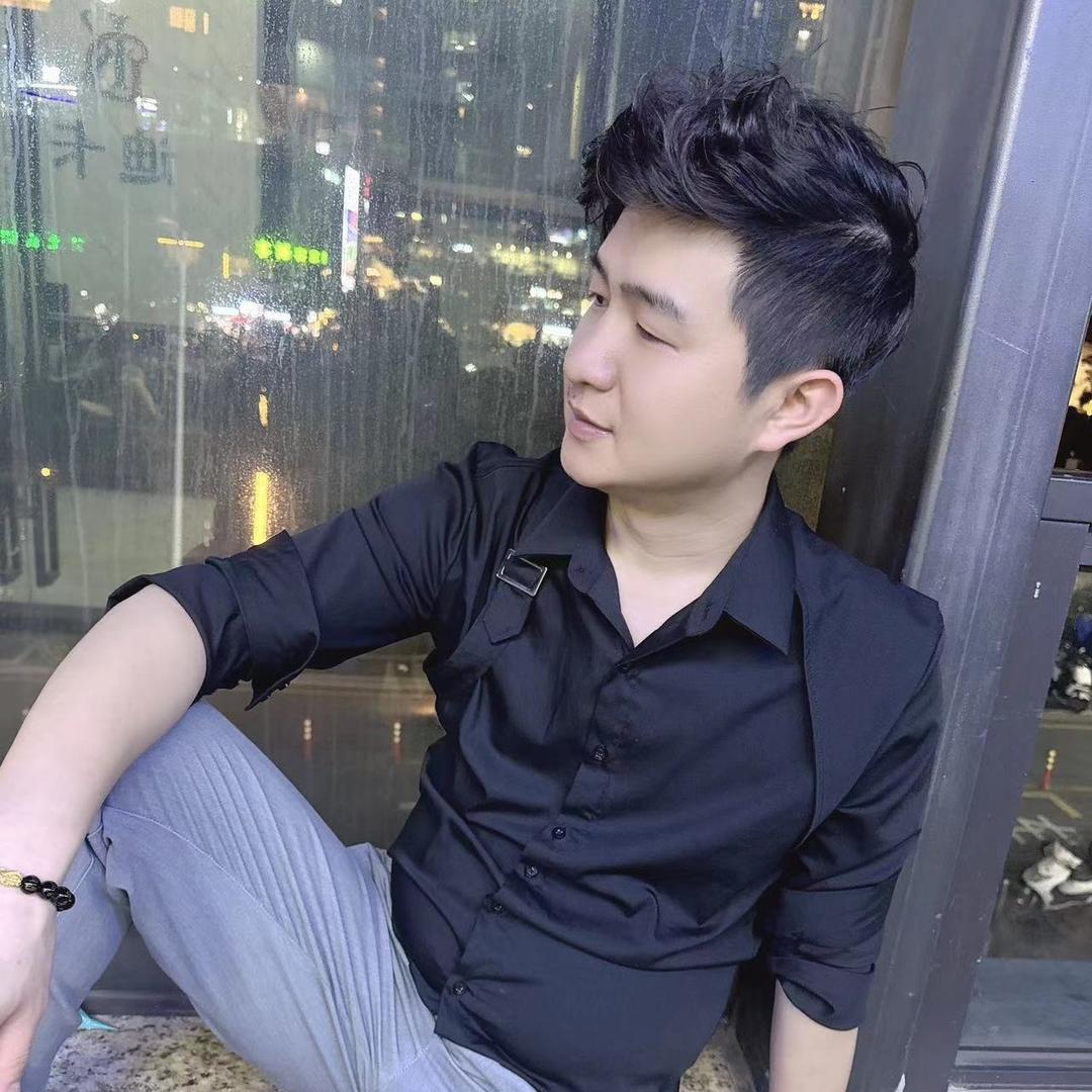 男士发型   亦龙