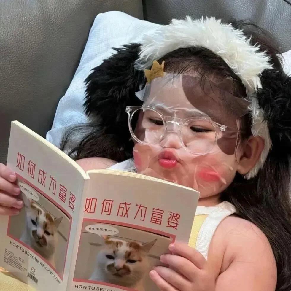 一个爱听故事的化妆师