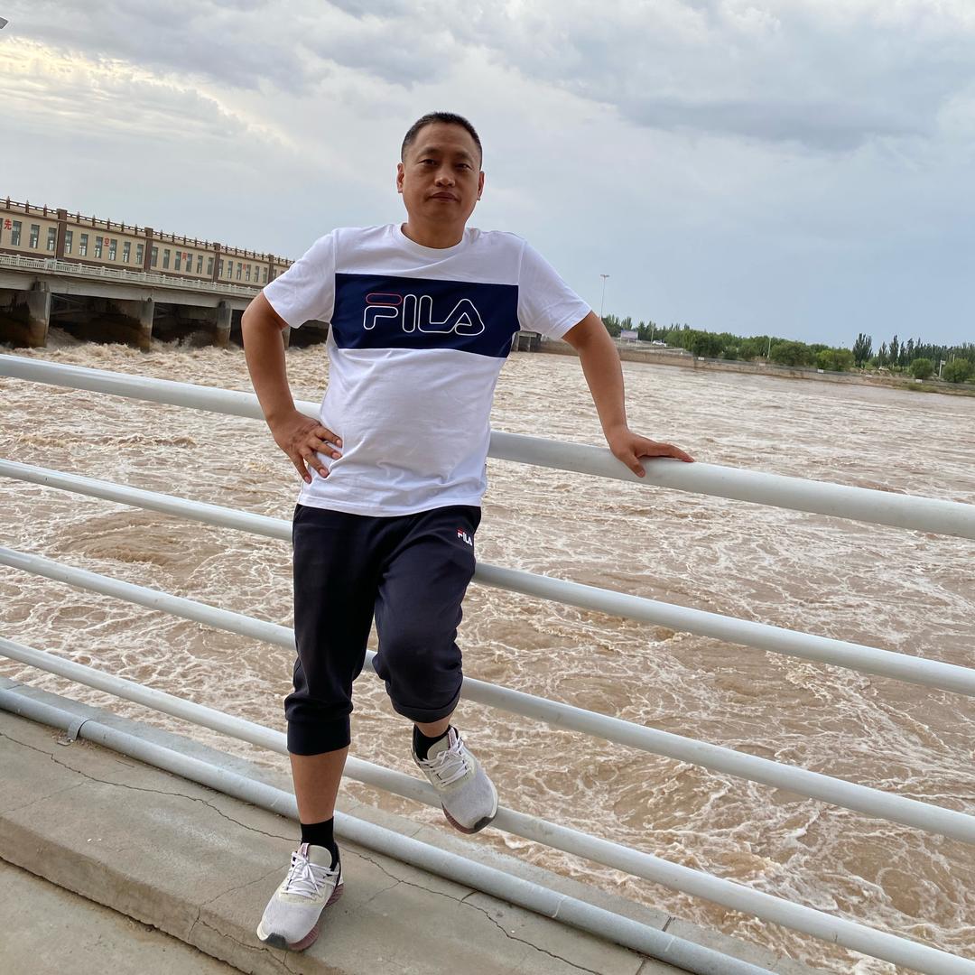 庞晓-服务器·网络·视频会议