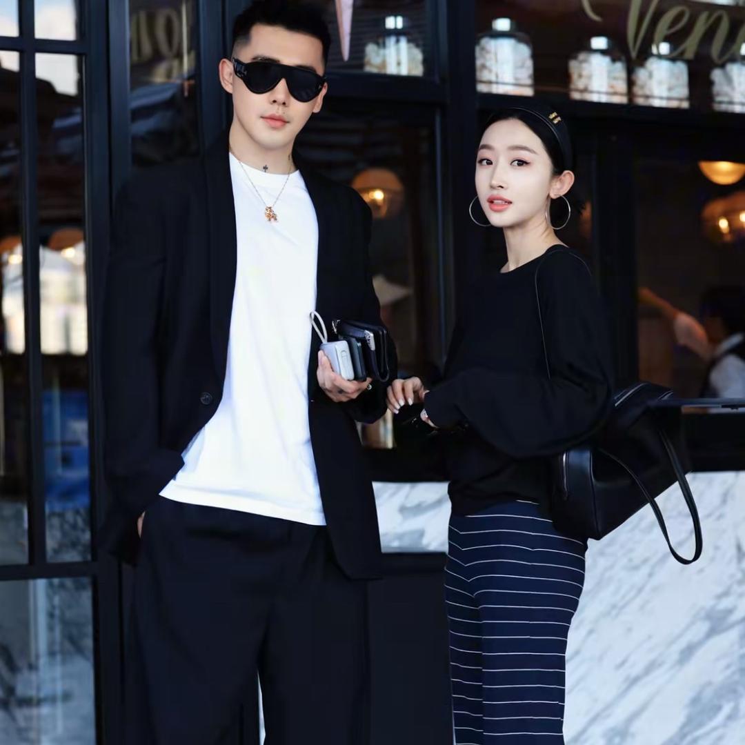 杨圣坤服饰
