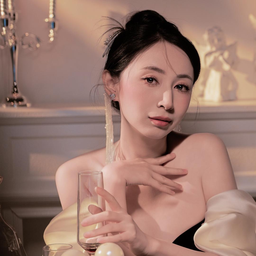 唯唯🎹🪗“吃喝玩乐版”