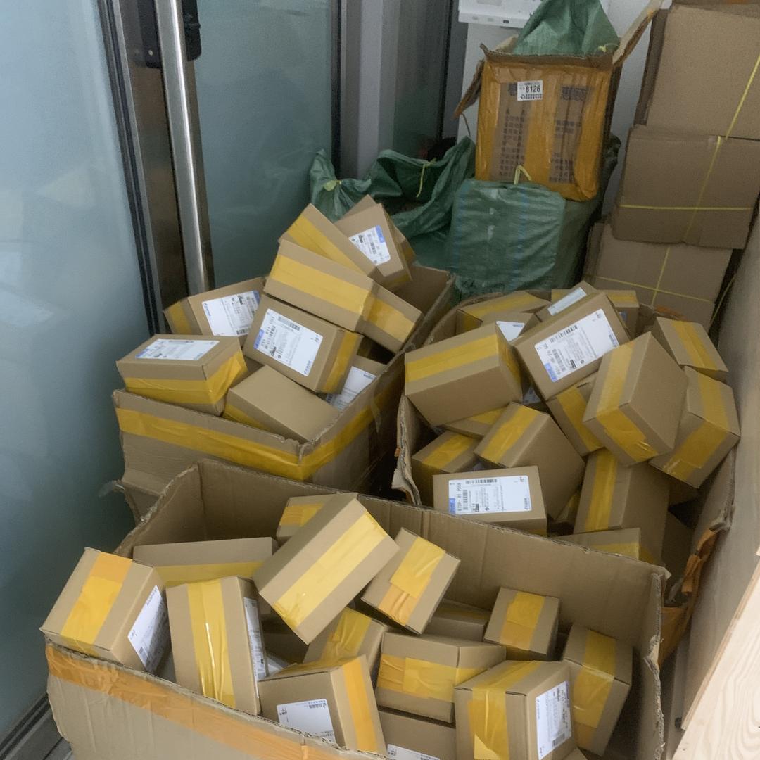 龙行运动眼镜工厂店