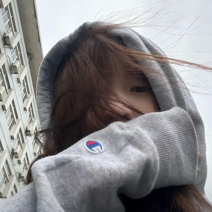 4ivry（洋大眼子）